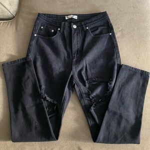 Womens BooHoo black ripped baggy jeans